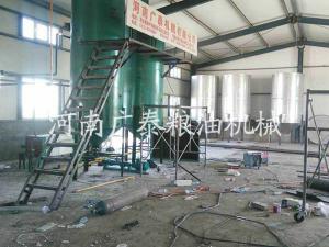 新疆菜籽油設備安裝現場(chǎng) 